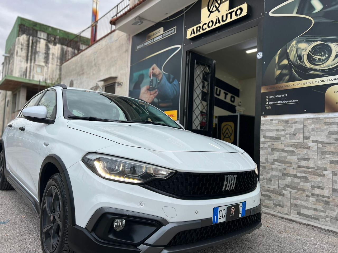 Fiat Tipo 1.0 5 porte Cross