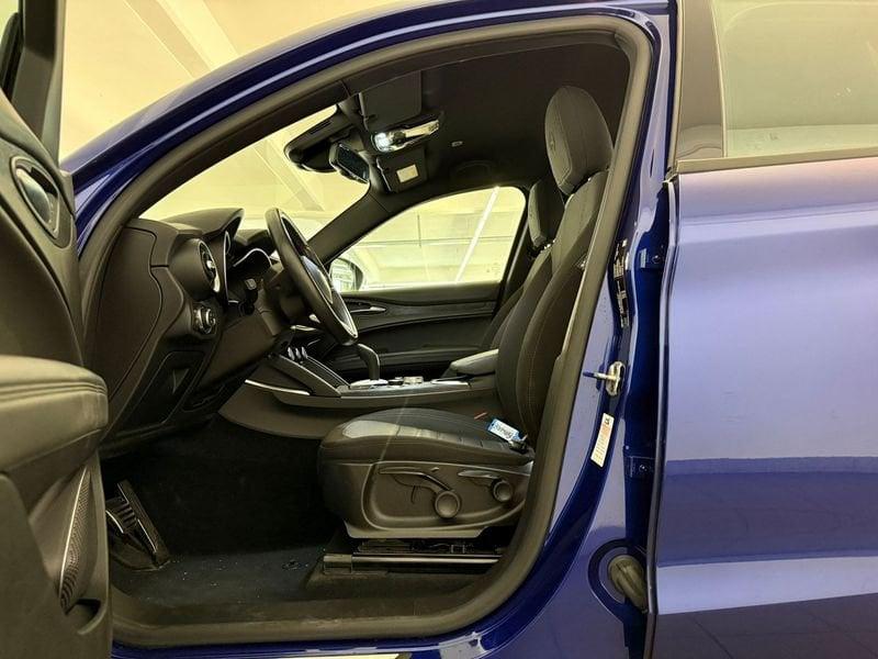 Alfa Romeo Stelvio 2.2 Turbodiesel 160 CV AT8 RWD Super Business