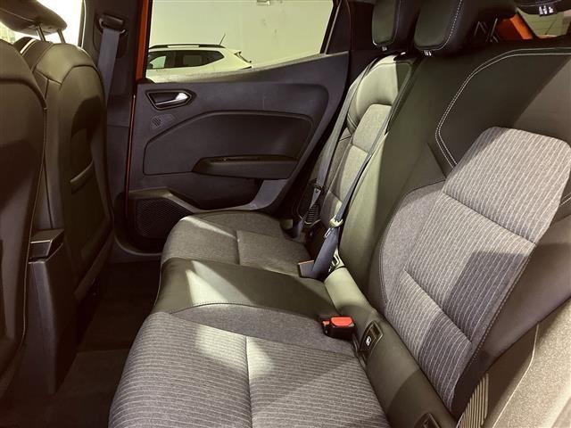 RENAULT Clio 1.6 E-Tech full hybrid Techno 145cv auto