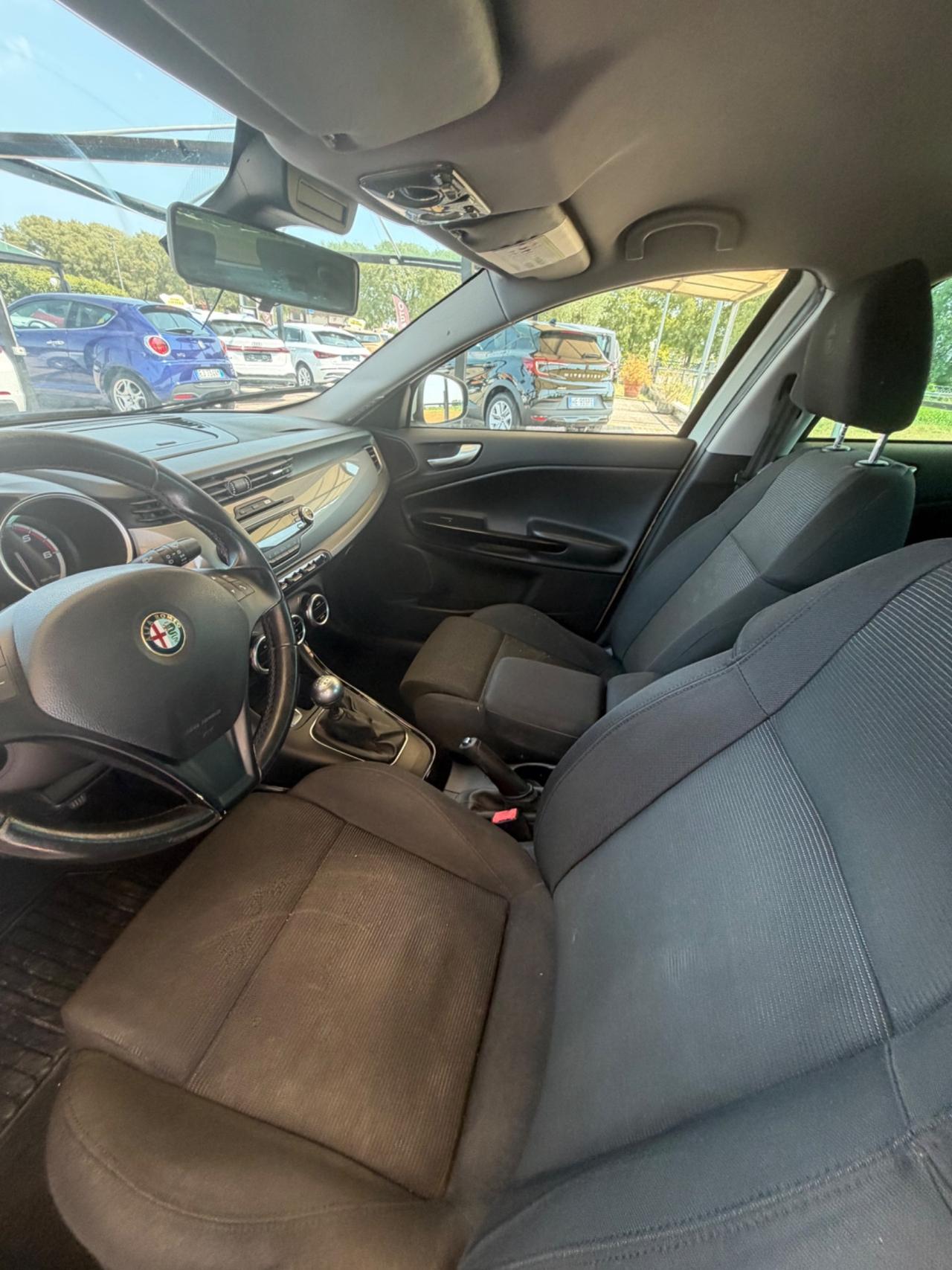 Alfa Romeo Giulietta 1.6 JTDm-2 105 CV Exclusive
