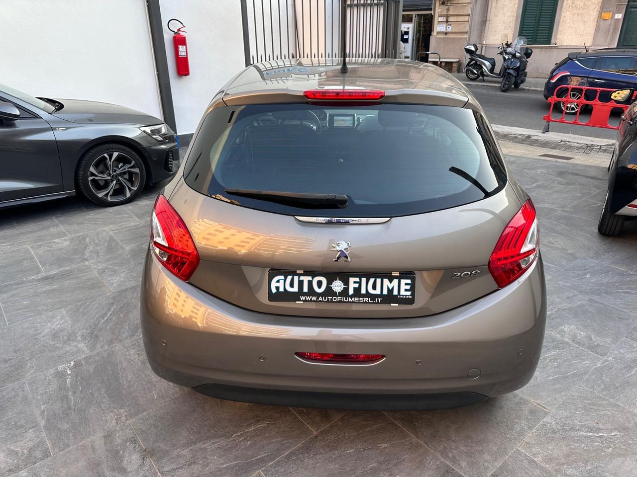 Peugeot 208 1.4 HDi 68 CV 5 porte Active