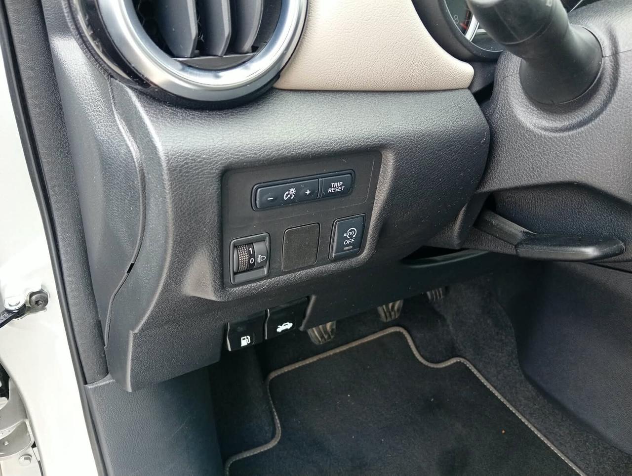 Nissan Micra IG-T 92 5 porte Tekna