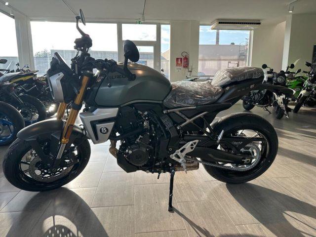 SUZUKI GSX-8T GSX-8T