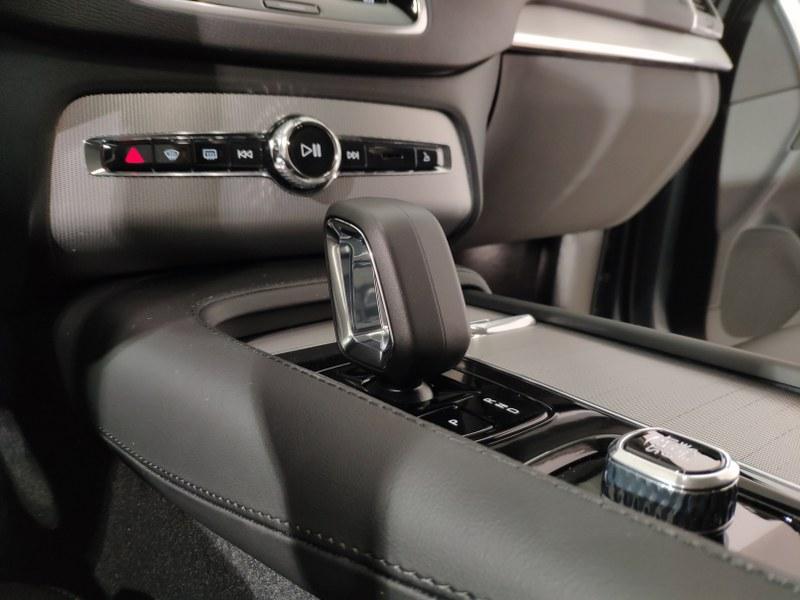 VOLVO Xc90 B5 Mild Hybrid (D) Awd Automatico 7 Posti Core