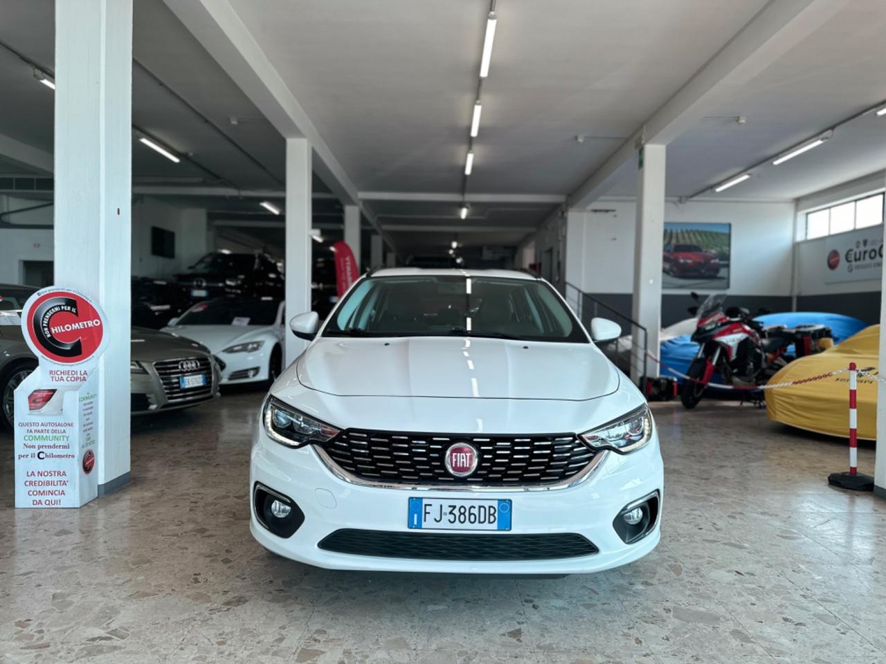 Fiat Tipo 1.4 95cv SW Lounge 11/2017 Neopatentati