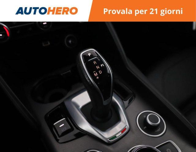 ALFA ROMEO Giulia 2.2 Turbodiesel 210 CV AT8 AWD Q4 Veloce