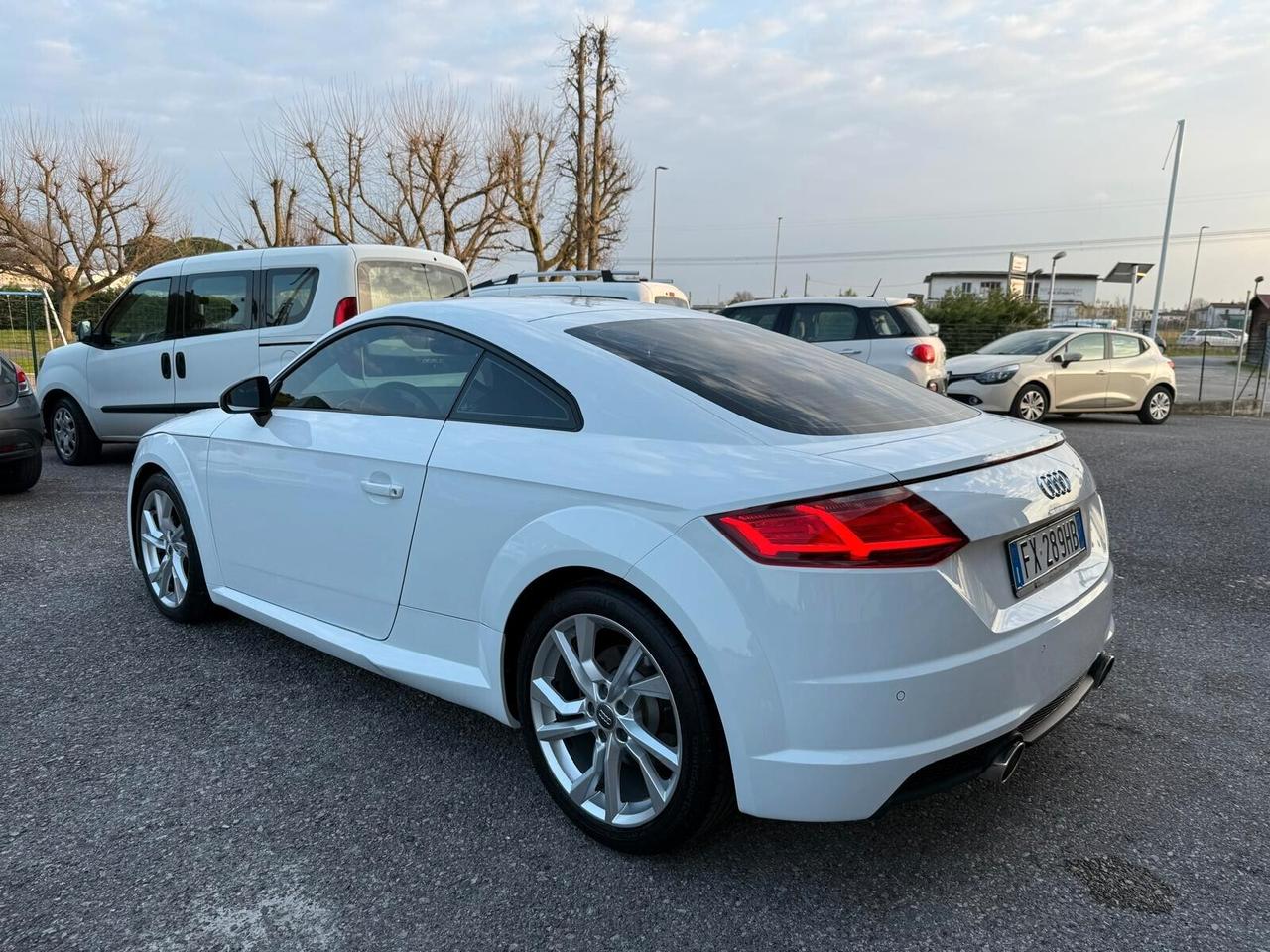Audi TT Coupé 40 TFSI S tronic