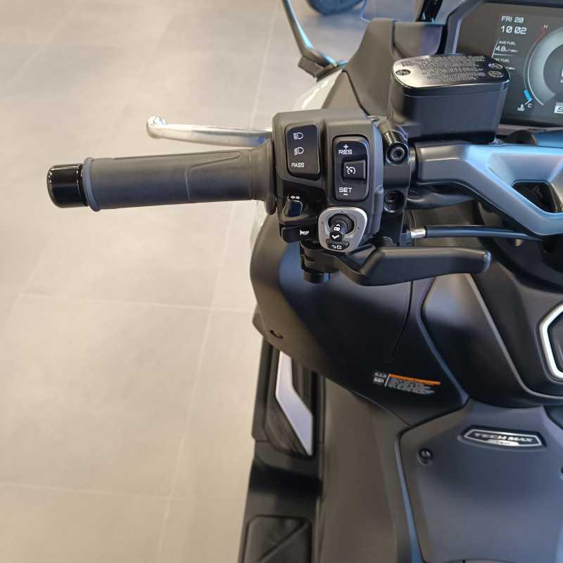 Yamaha T-Max 560 Tech Max - 2025