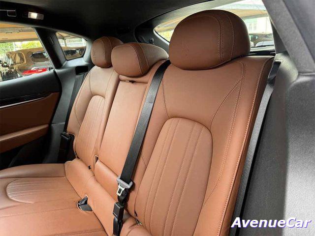 MASERATI Levante MHEV GT TETTO APRIBILE CERCHI 20'' IVA ESPOSTA