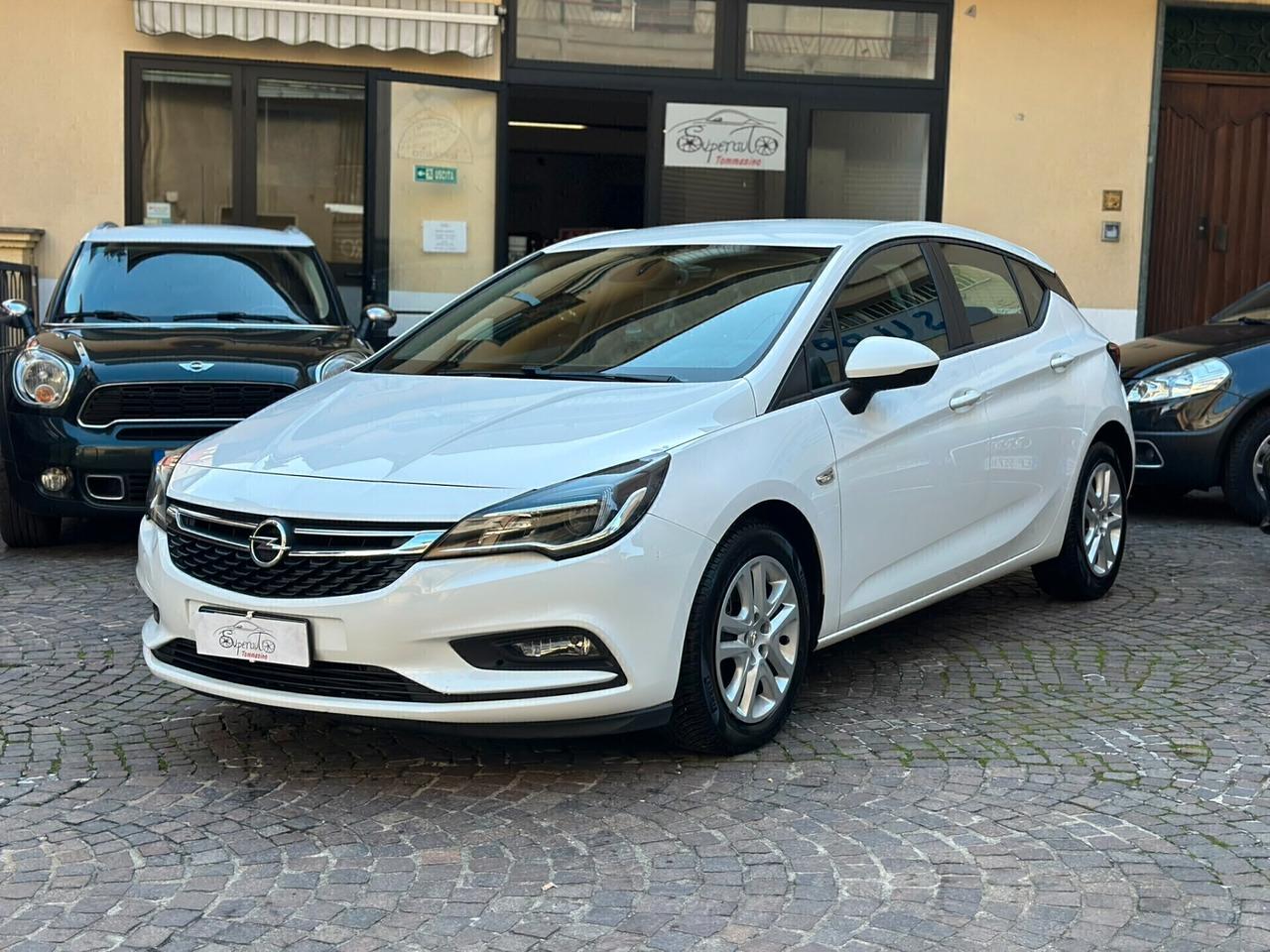 Opel Astra 1.6 CDTi 110 CV 5 P Garantita 12 mesi