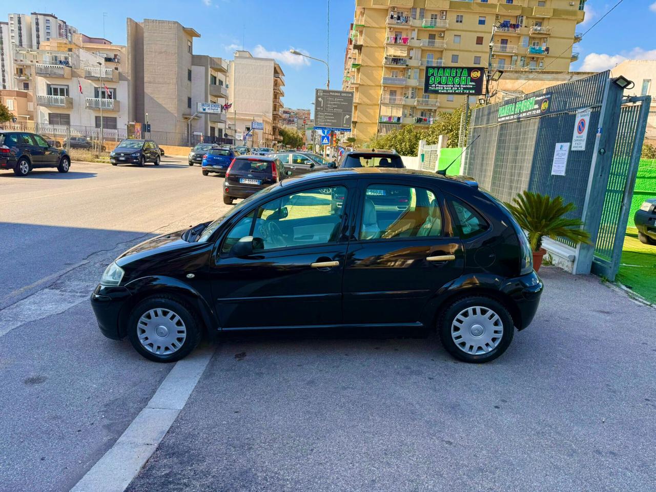 Citroen C3 1.1 airdream Gold by Pinko