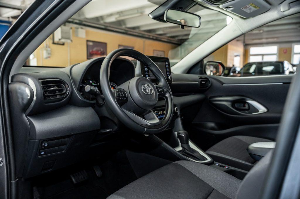 TOYOTA Yaris 1.5 Hybrid 5 porte Active
