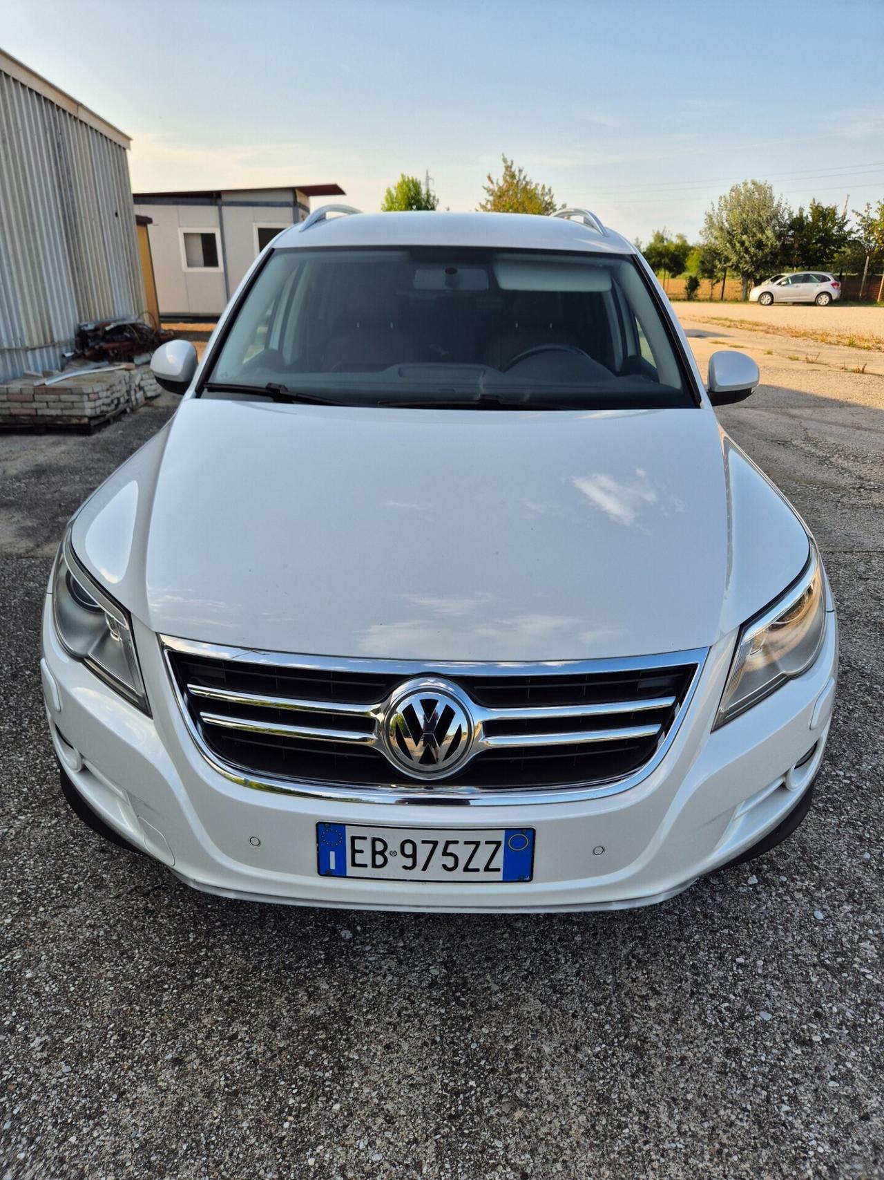 Volkswagen Tiguan 2.0 TDI DPF 4MOTION DSG Sport & Style