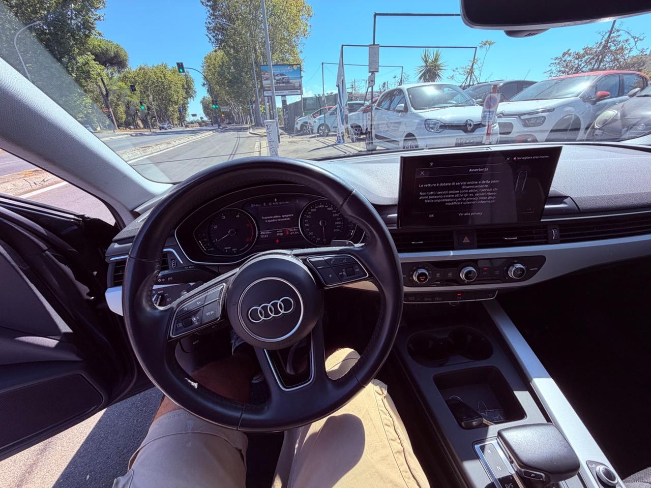 Audi A4 Avant 35 TDI S tronic Business Advanced PDC