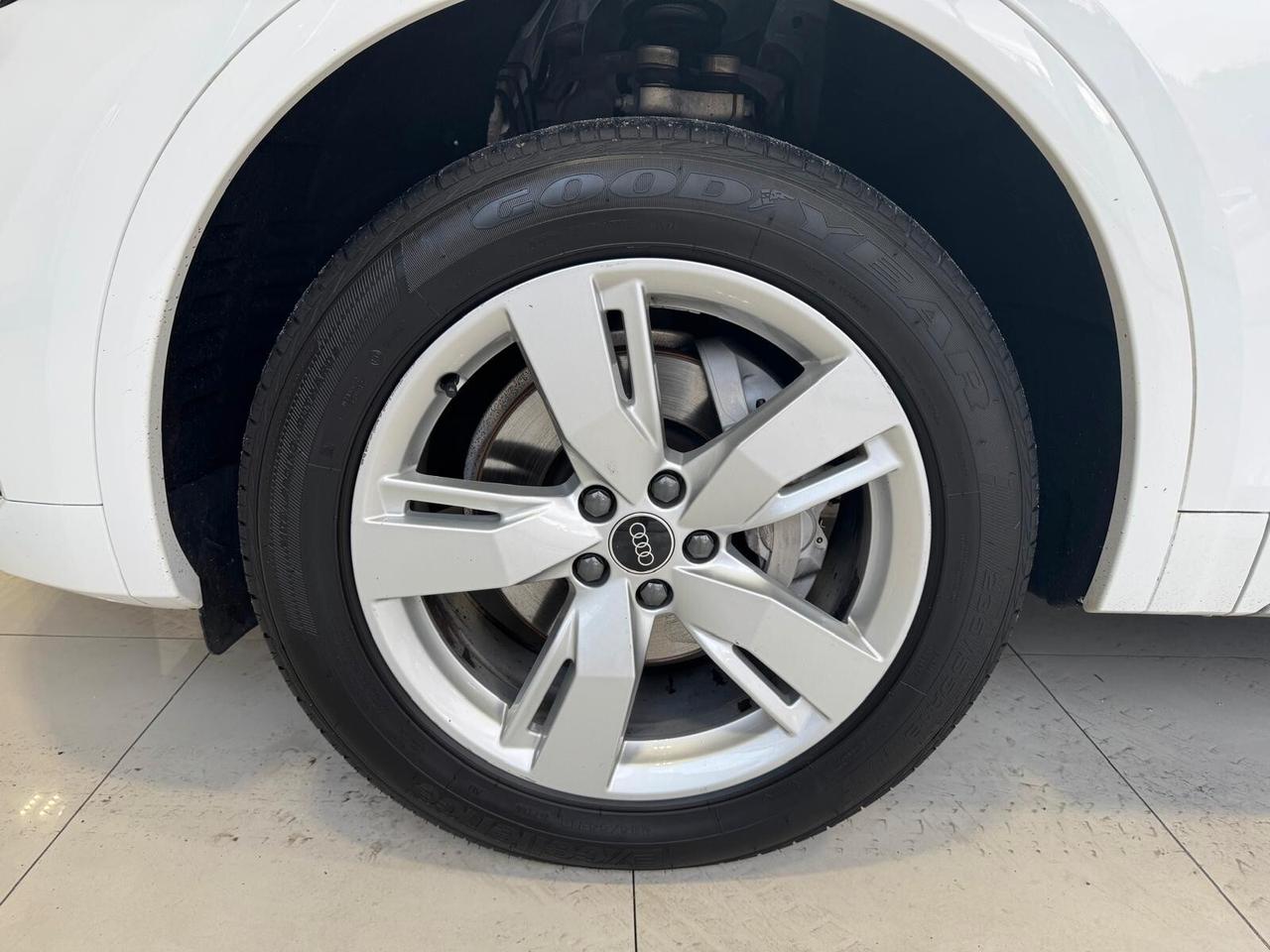 Audi Q5 40 TDI mhev 204 CV quattro S tronic