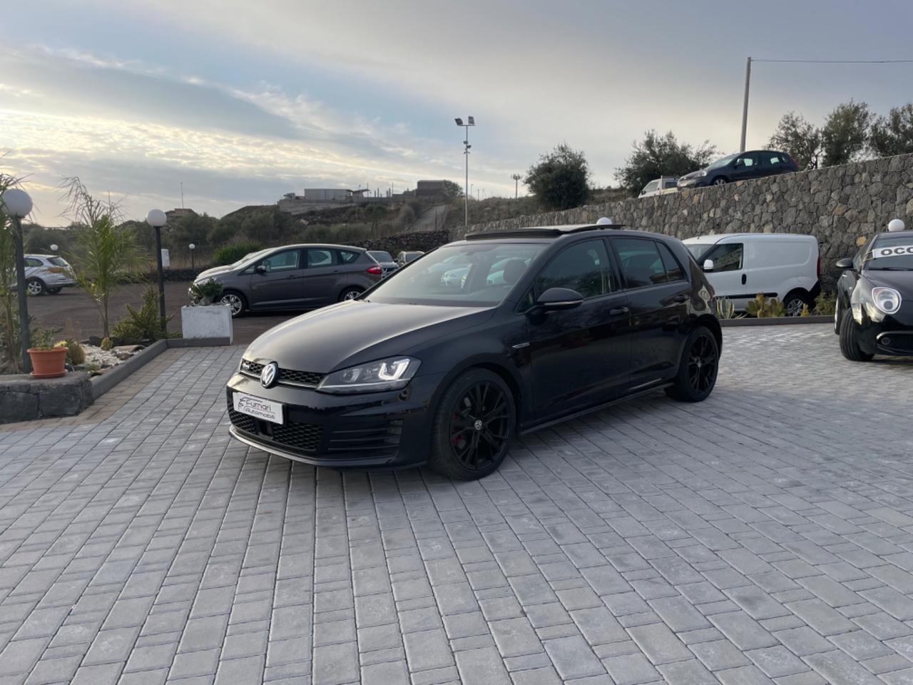 Volkswagen Golf 2.0 GTD 184 cv DSG