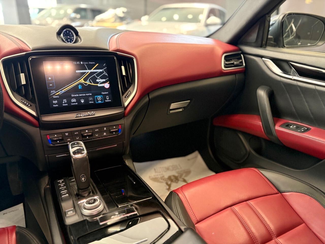 Maserati Ghibli 3.0 250 CV RIBELLE (1/200)