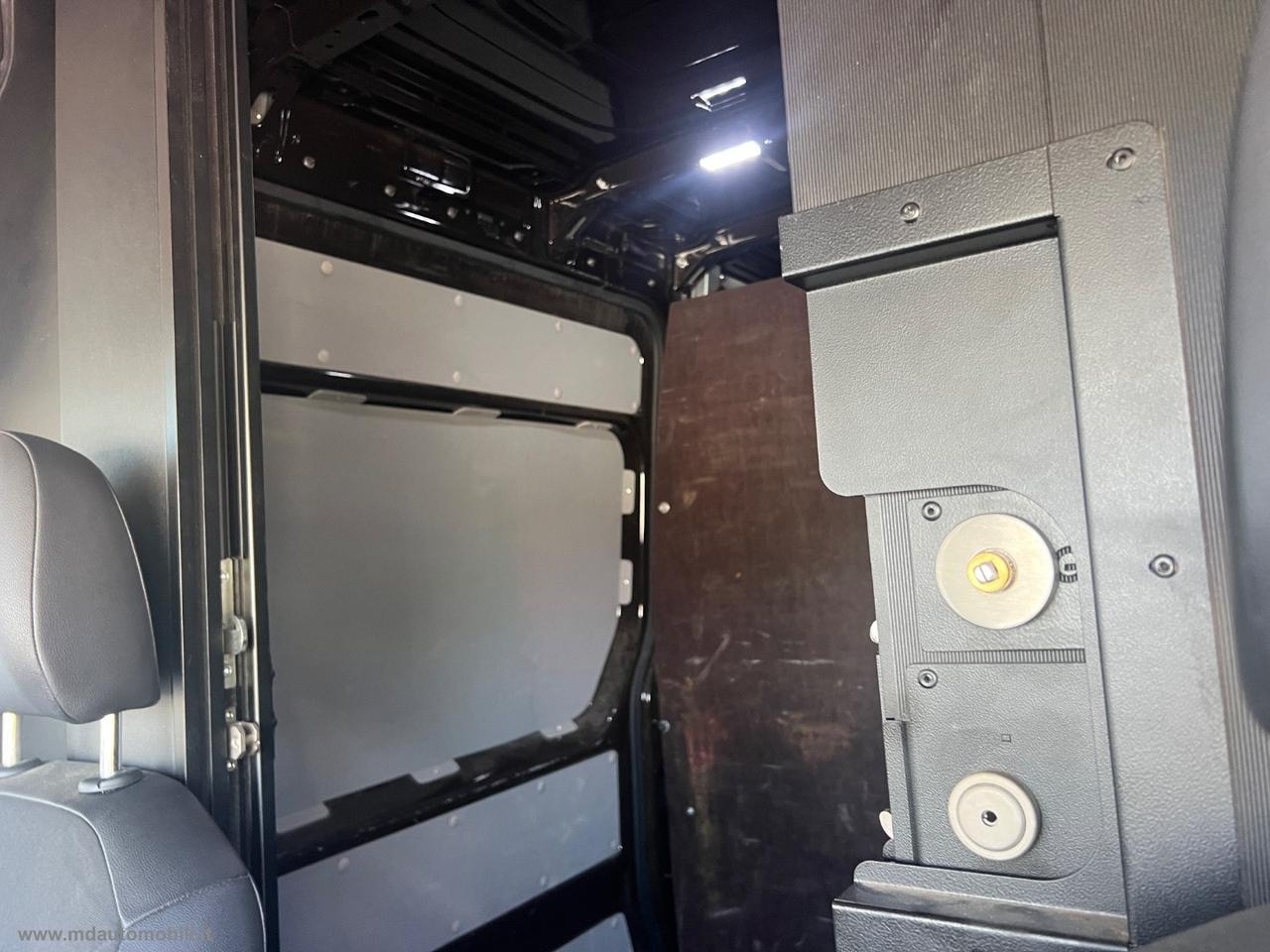 Crafter 30 2.0 TDI 140 PM-TA Furg.