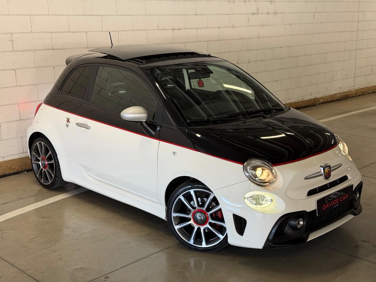 Abarth 595 1.4 Turbo T-Jet 165 CV Scorpioneoro