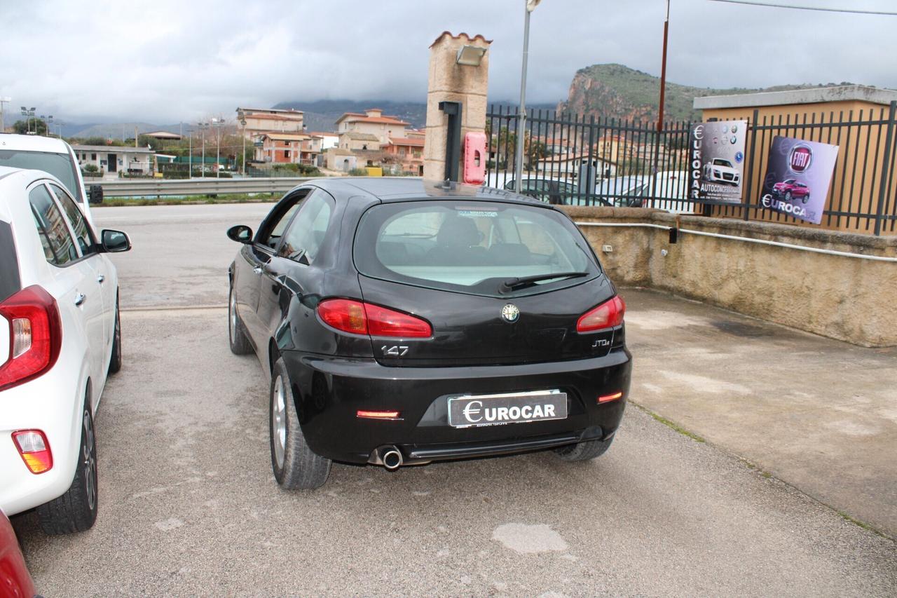 Alfa Romeo 147 1.9 JTD M-JET 16V 3 porte Prog.