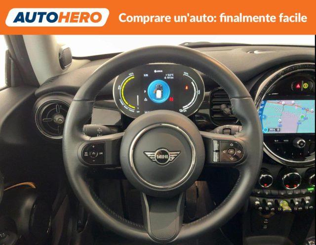 MINI Cooper SE Essential