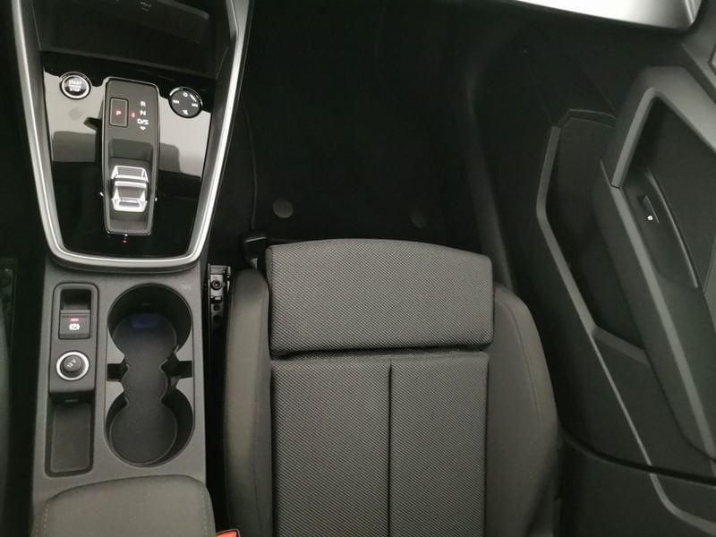 Audi A3 Sportback 30 2.0 tdi S line edition s-tronic