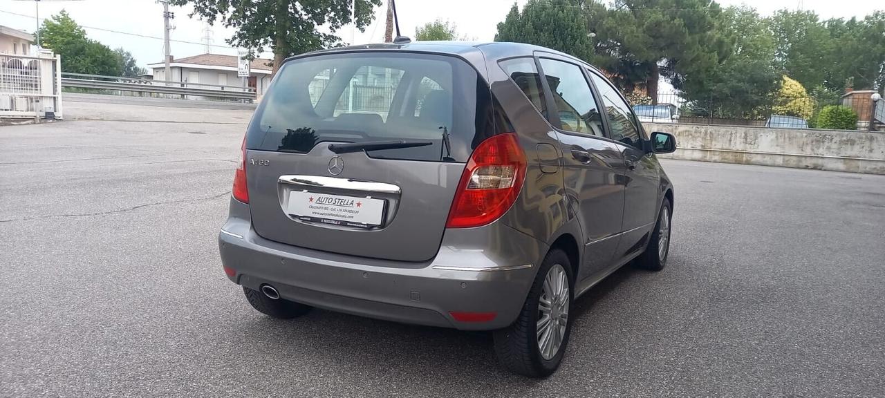 Mercedes-Benz Classe A 160 Benzina Allestimento Elegance cc. 1.5 CV. 95 Cambio Automatico 5 Porte 5 Posti Euro 5 SOLO 74.800 KM. Utilizzabile anche per i Neopatentati.