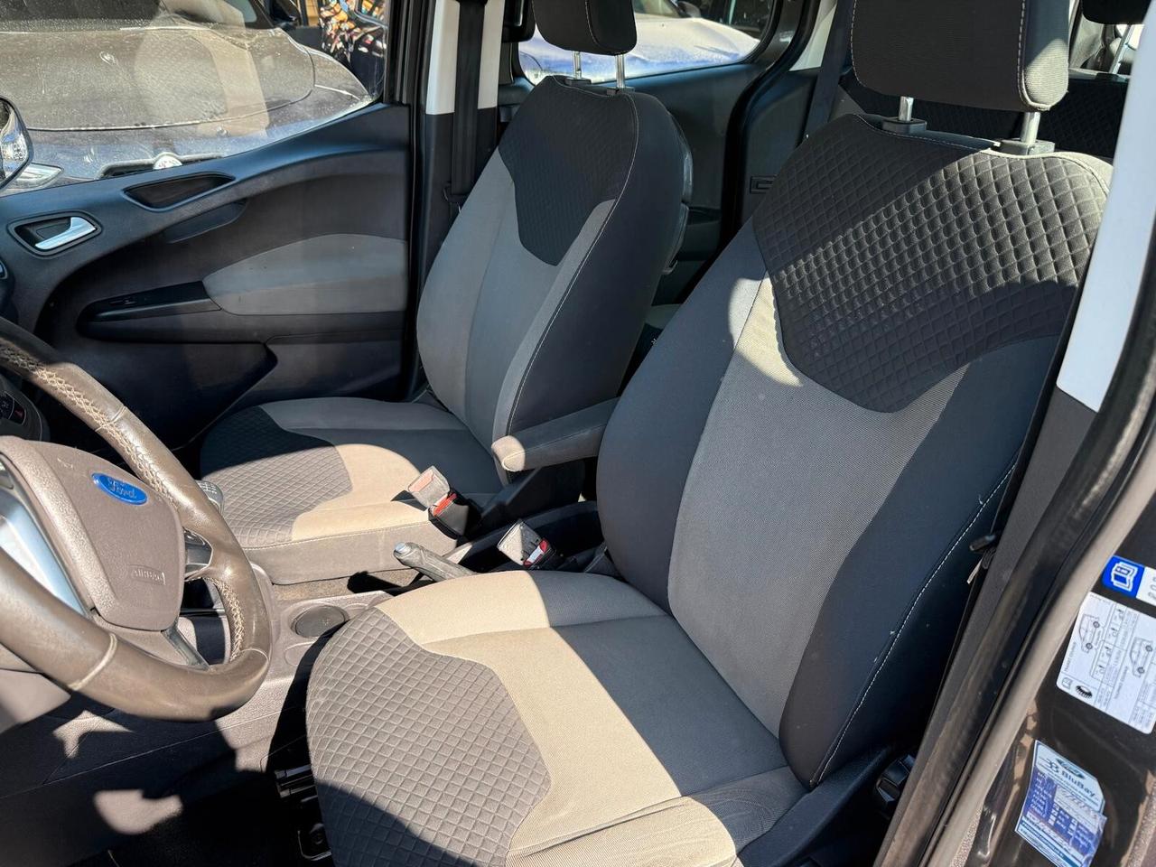Ford Tourneo Courier 1.5 TDCI 100 CV Plus