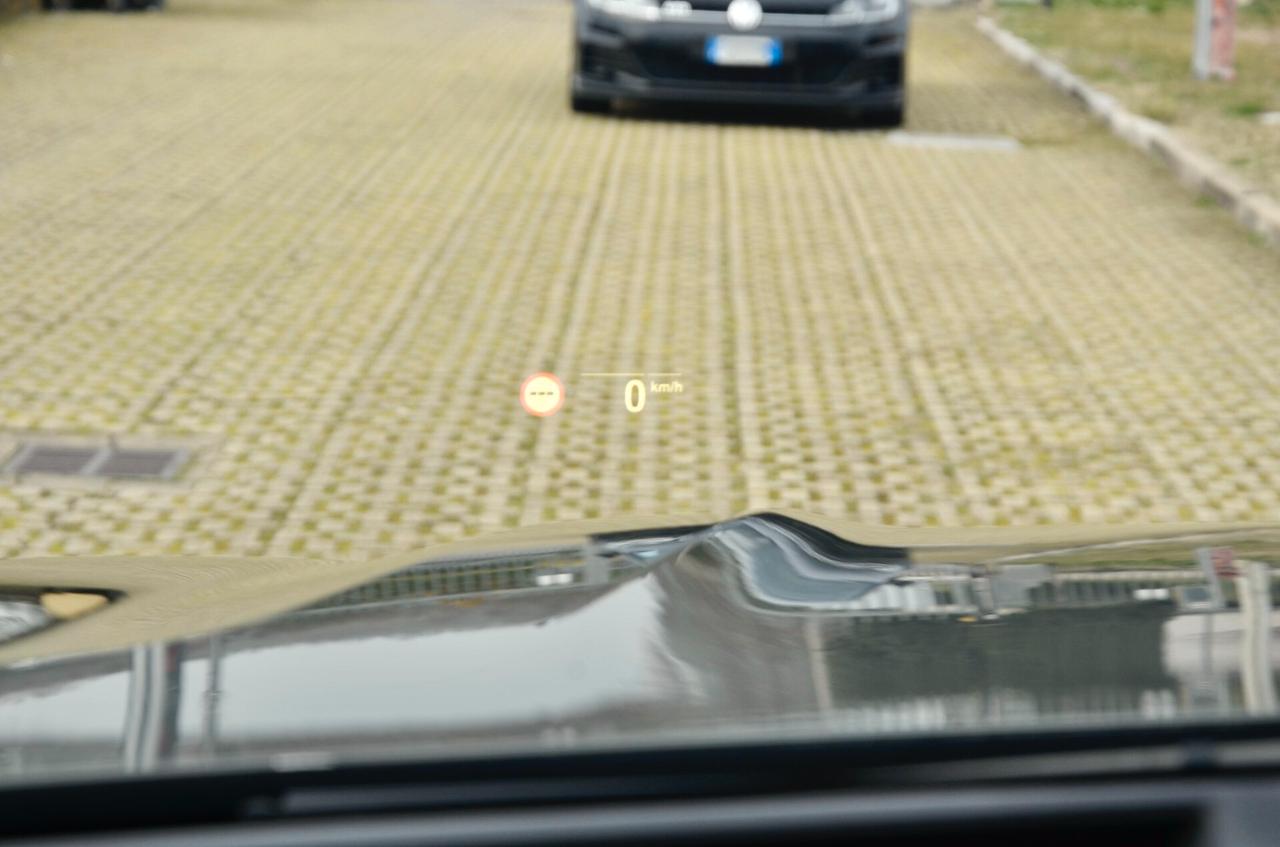 BMW X7 XDRIVE30d INDIVIDUAL COMPOSITION 265cv AUT 7 POSTI, SERVICE BMW, TETTO, HI-FI HARMAN & KARDON, FARI LASER, SOSPENSIONI, PERMUTE