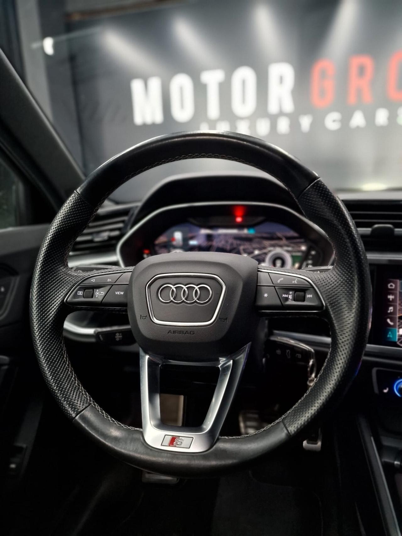 Audi Q3 SPB 35 TDI S tronic line edition 2.0 150CV Identity Black