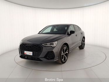 Audi Q3 Q3 45 TFSI e S tronic Identity Black