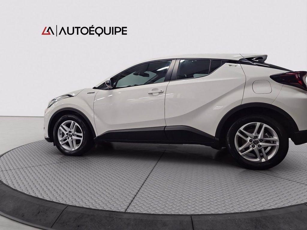 TOYOTA C-HR 1.8h Active e-cvt del 2022