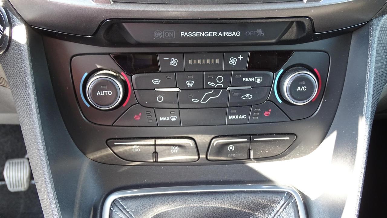 FORD Tourneo Connect Gran 1.5 tdci 120cv Active
