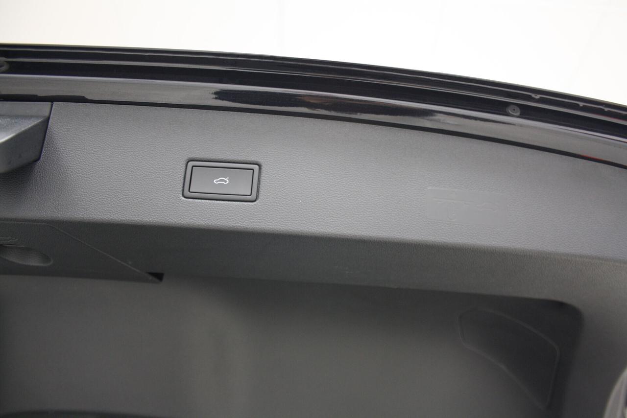 VOLKSWAGEN T-ROC 2.0 TDI 116CV BLACK *2023