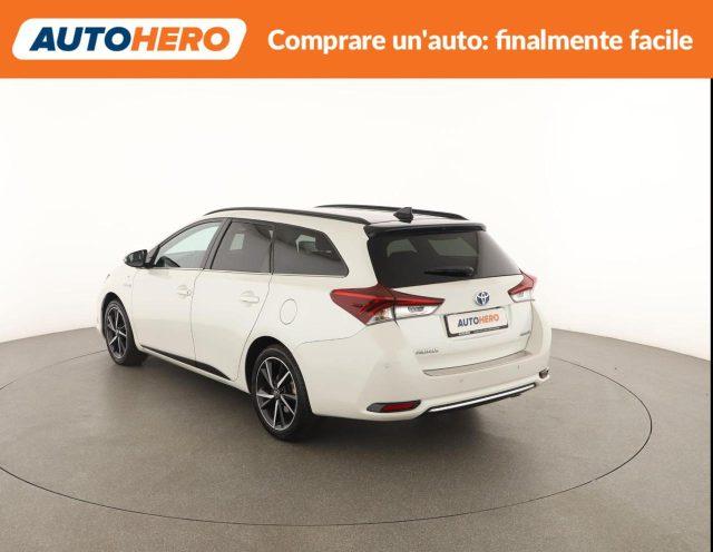 TOYOTA Auris Touring Sports 1.8 Hybrid Black Edition