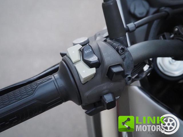 MOTO MORINI X-Cape 650 * ? 82,00 al mese*