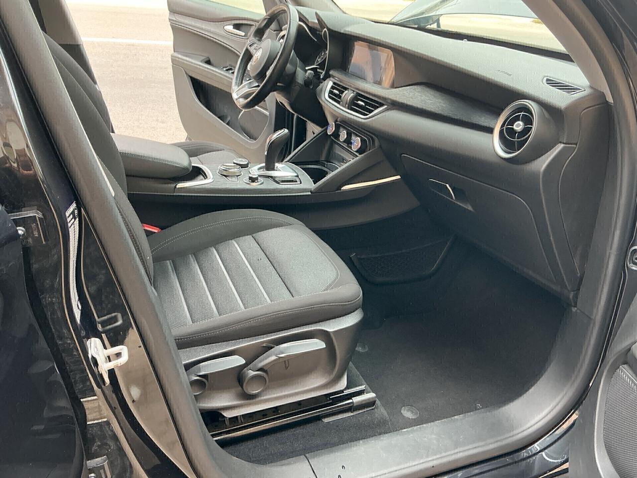 Alfa Romeo Stelvio 2.2 Turbodiesel 190 CV AT8 Q4 Executive