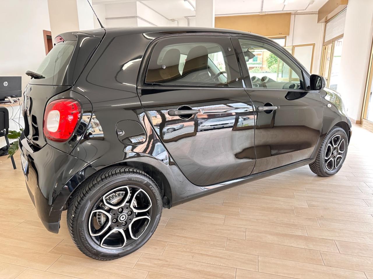 Smart ForFour 70 1.0 benzina