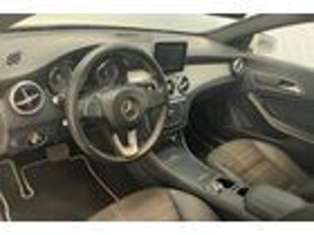 MERCEDES-BENZ CLA 200 d S.W. Automatic Sport