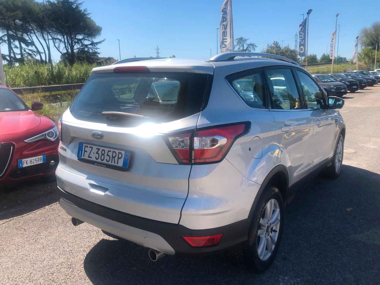 Ford Kuga 1.5 EcoBoost 150 CV 2WD Titanium