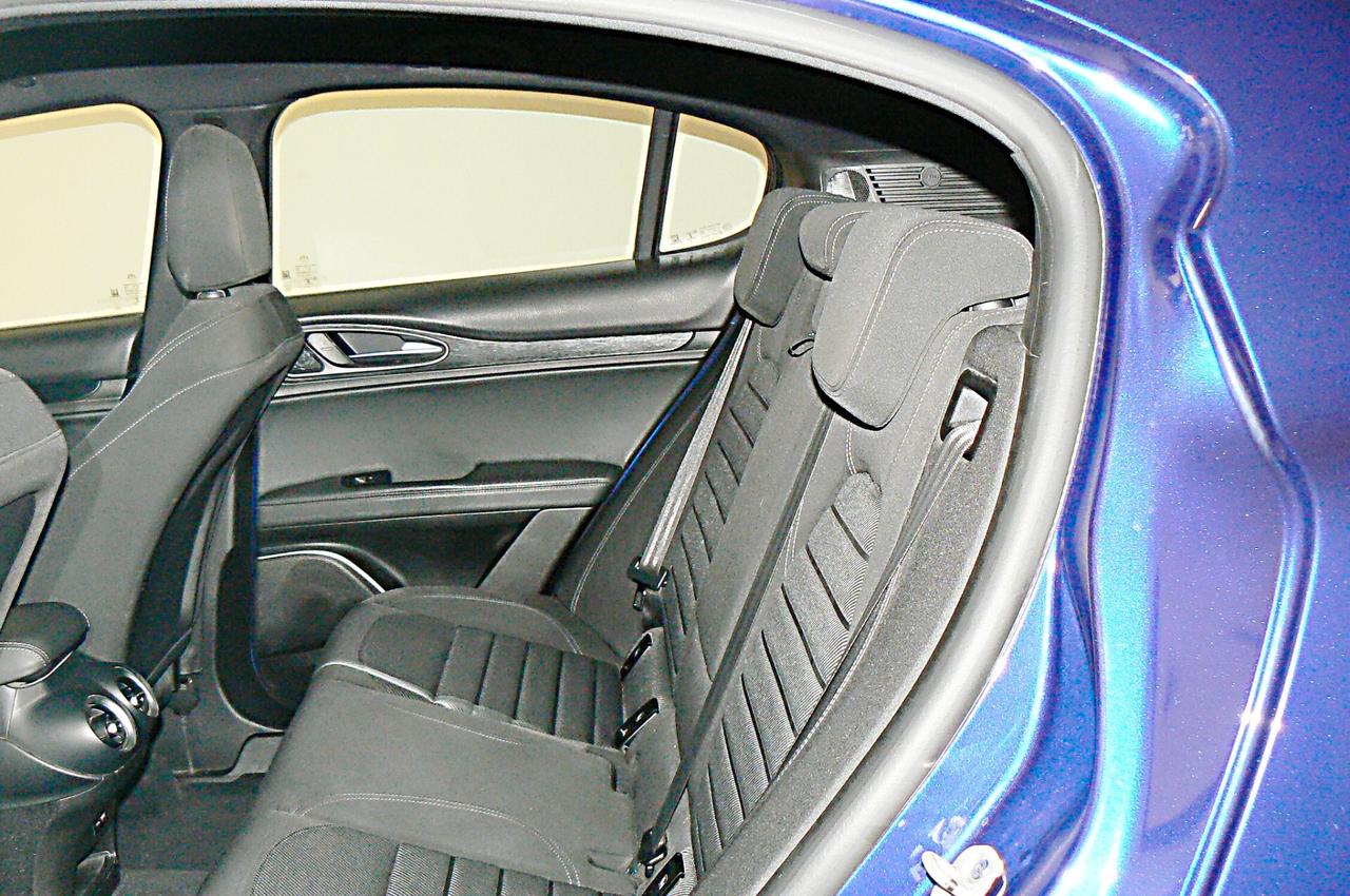 Alfa Romeo Stelvio 2.2 Turbodiesel AT8 2.2 Super Business - n101113