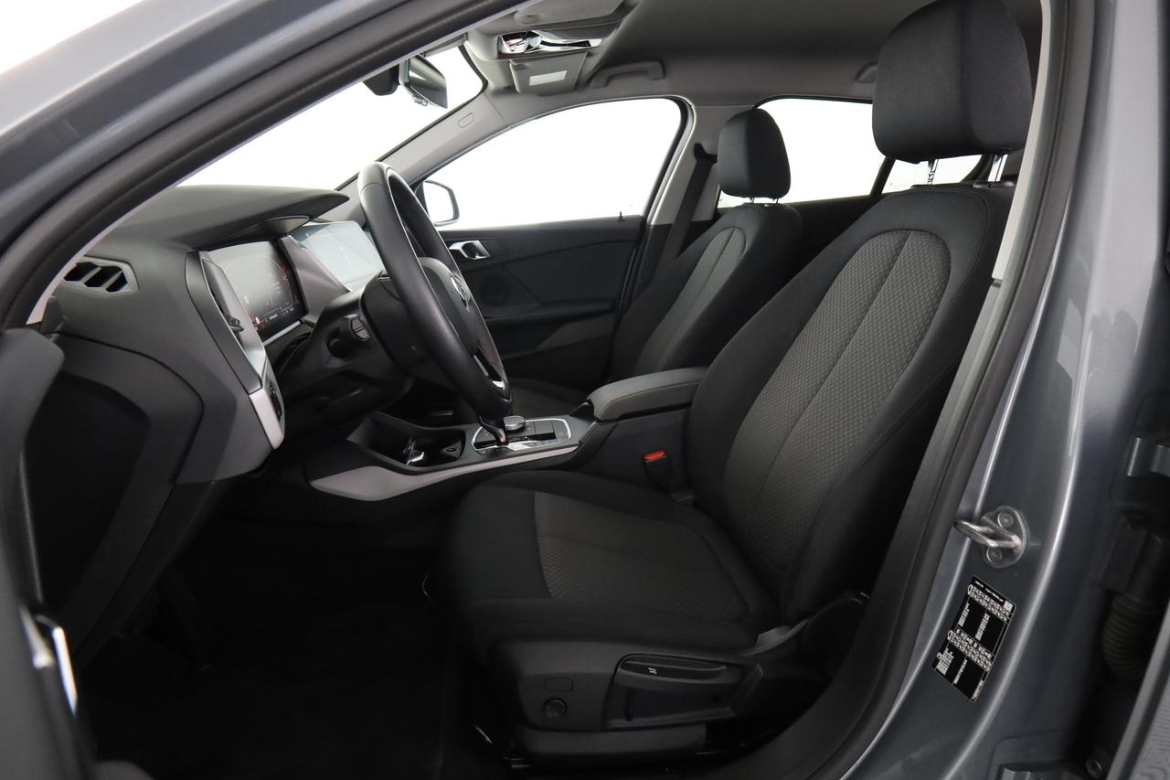 BMW Serie 1 (F40) 116d BUSINESS ADVANTAGE