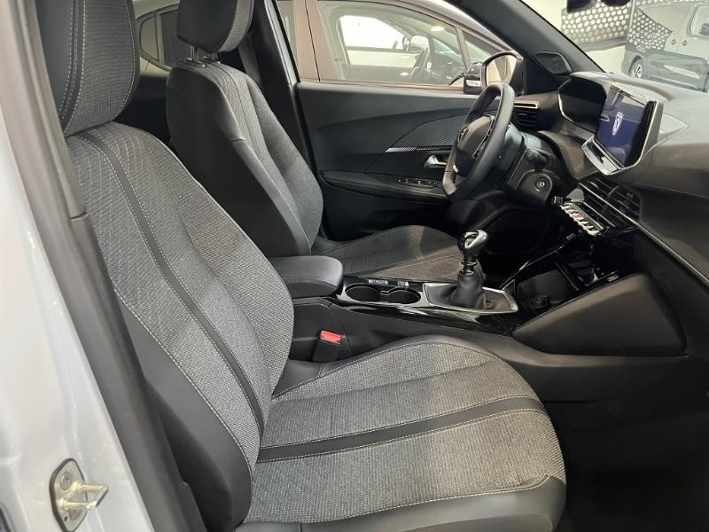 PEUGEOT 2008 PureTech 100 S&S Allure