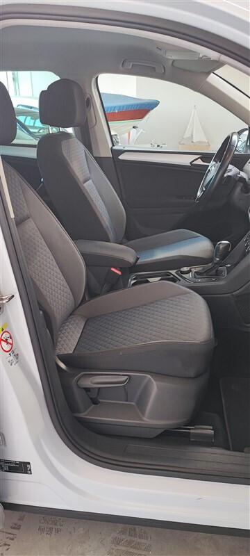 Volkswagen Tiguan 2.0 TDI DSG 4MOTION R-LINE