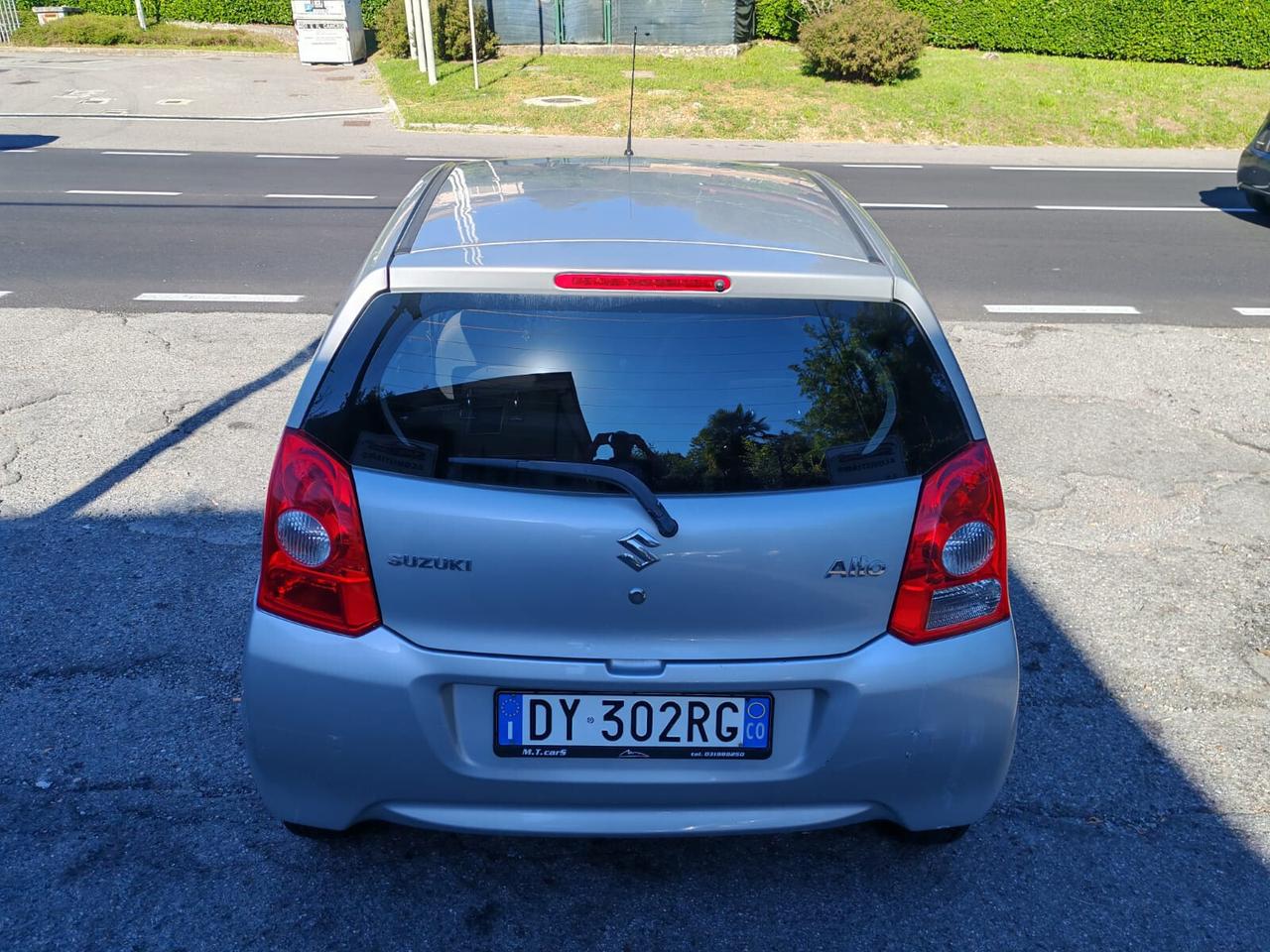 Suzuki Alto 1.0 L