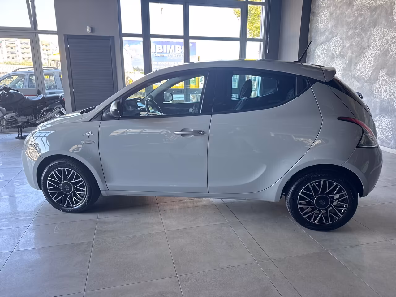 LANCIA YPSILON 1.3 MJET MYA