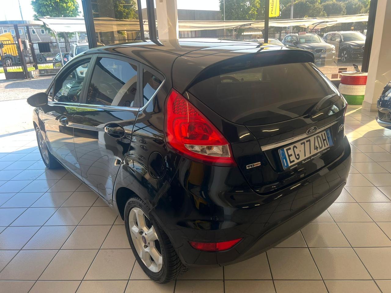 Ford Fiesta 1.4 TDCi 5p. Titanium