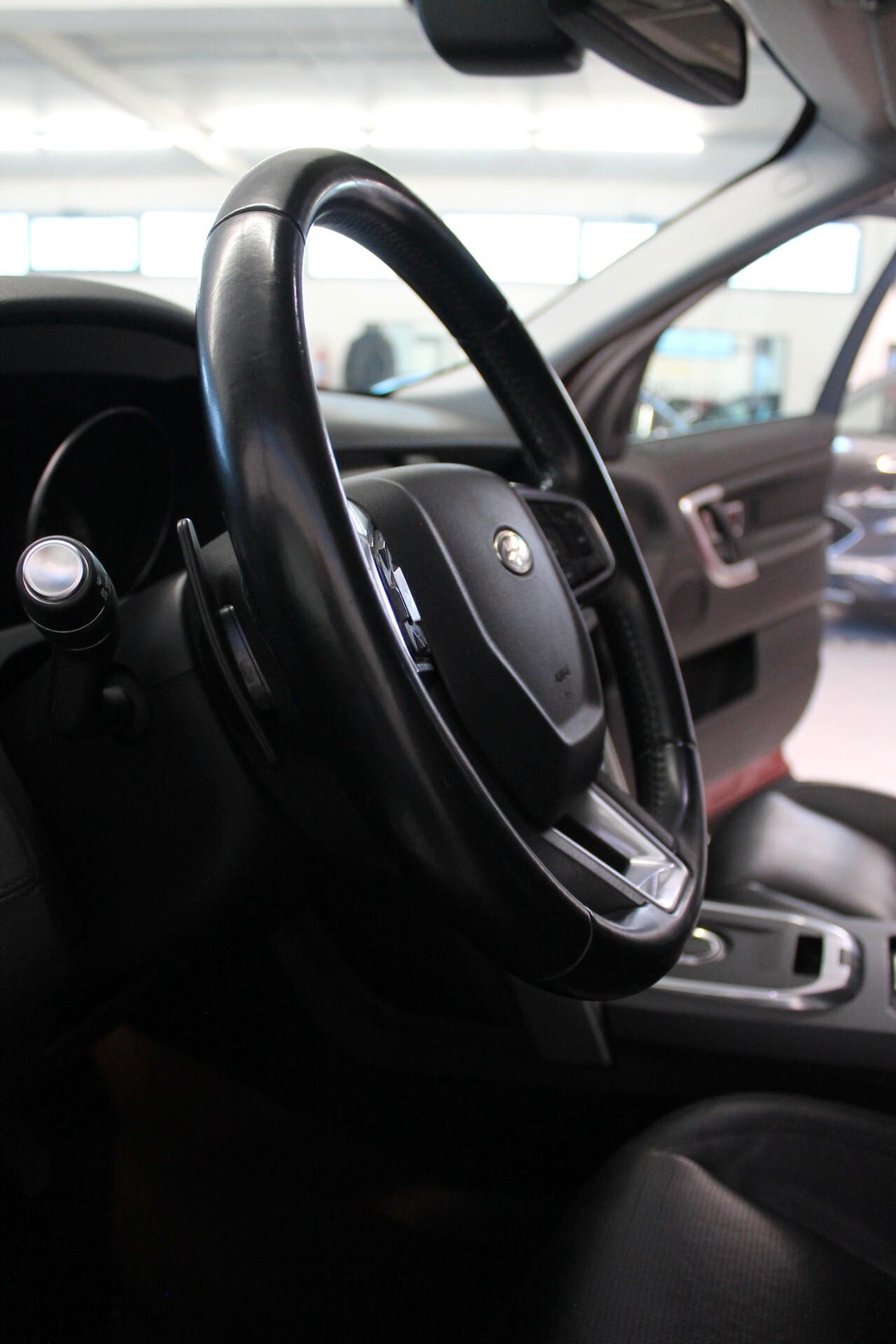 Land Rover Discovery Sport 2.0 TD4 150 CV HSE