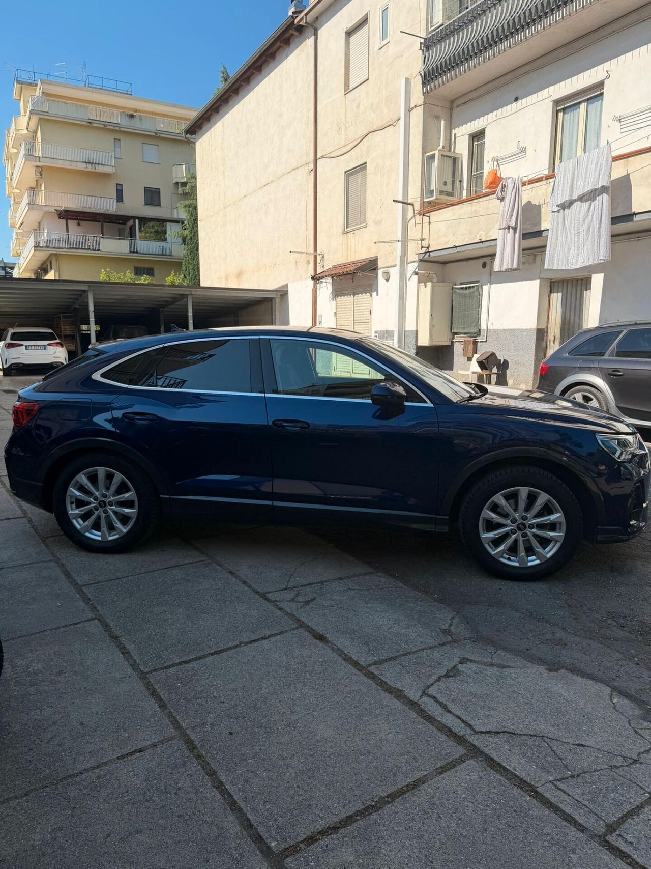 Audi Q3 SPB 35 TDI