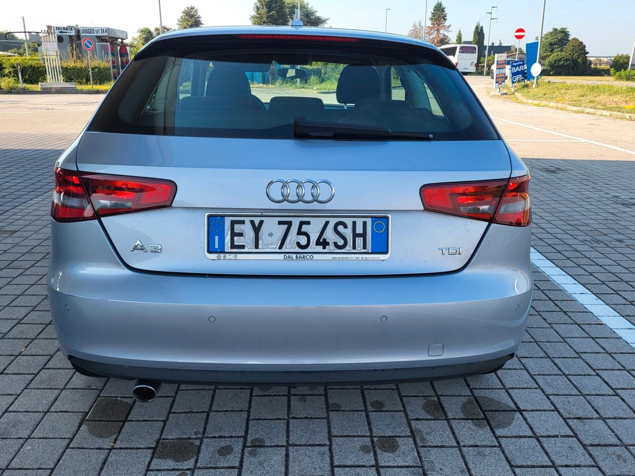 Audi A3 1.6 TDI clean diesel Ambition